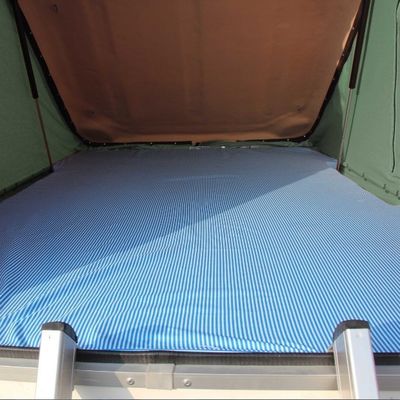 Tienda de camuflaje para viajes al aire libre para excursiones de senderismo para la tienda de techo de automóvil de cáscara dura más reciente